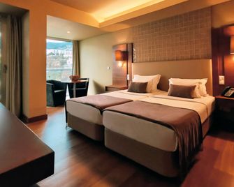 The Views Baia - Adults Only - Funchal - Habitación
