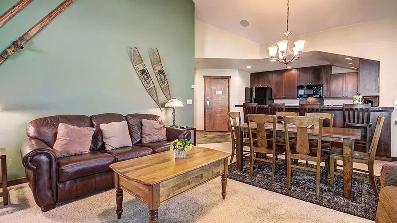 Main Street Junction 27