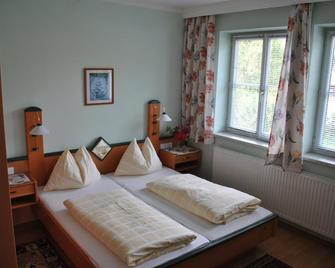 Landgasthof Gietl - Gai - Bedroom