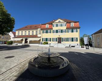 Landschloss Korntal - Korntal-Münchingen - Edificio