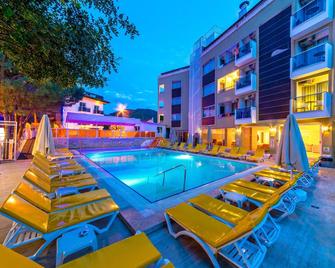 Mersoy Exclusive Hotel - İçmeler - Pool