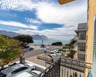 Auberge Burgundy Boutique Hotel & Spa - Hermanus - Parveke