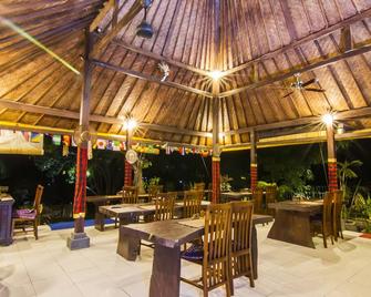 Poh Manis Lembongan - נוסה פנידה - פטיו