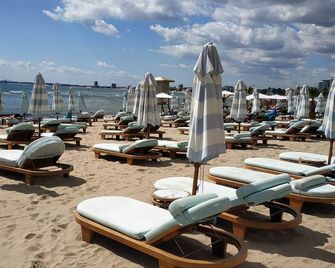 Seaside Garden Apartment with 2 BR for up to 5 pax - Słoneczny Brzeg