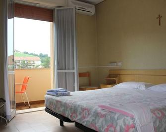 Hotel Pierina - Castrocaro Terme - Ložnice