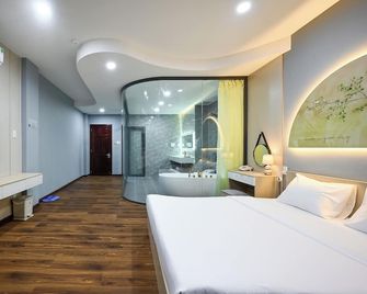 Sunrise Airport Hotel - Ho Chi Minh City - Bedroom