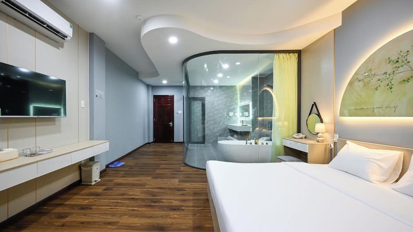 Sunrise Airport Hotel