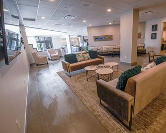 Euro Suites Hotel - Morgantown - Lobby