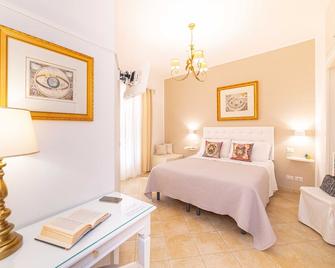 Bed And Breakfast Dionisio - Taormina - Bedroom