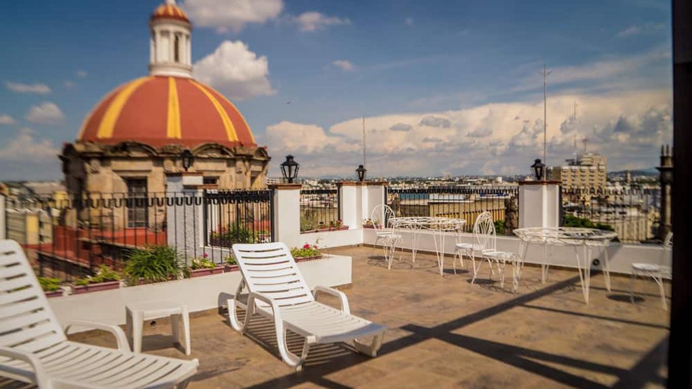 هوتل دي ميندوزا