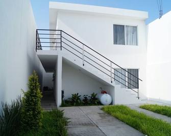 MV Suites - Monterrey