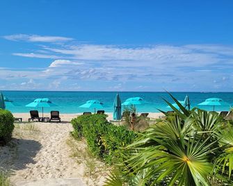 Sibonne Beach Hotel - Providenciales - Plaża