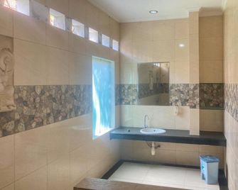 Hotel O Nadia Pansion - Gianyar