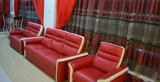 Dr Hotel Penang - Bayan Lepas - Living room