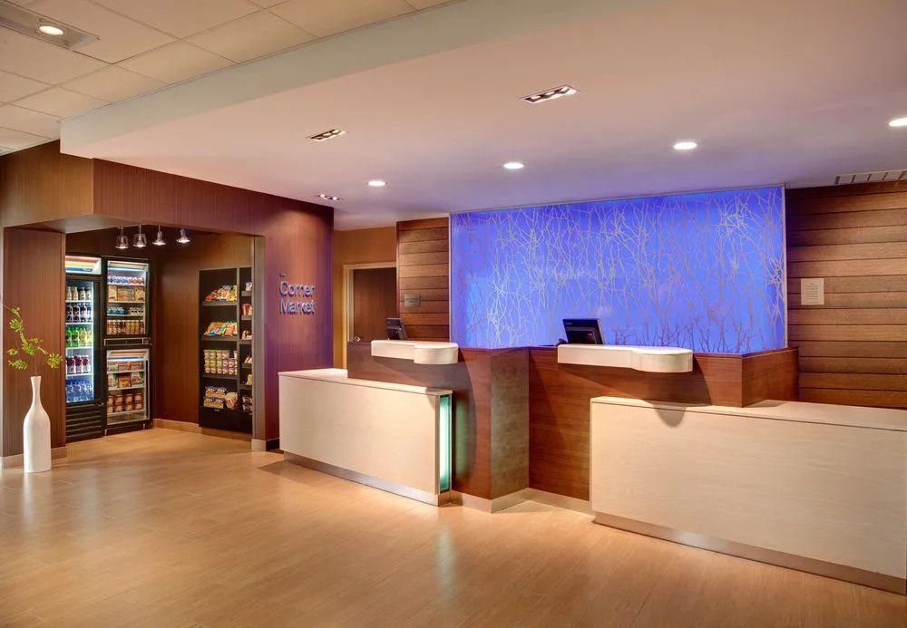 Fairfield Inn & Suites by Marriott Calhoun - Calhoun - Receptionist