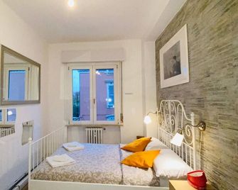Europe Station Rooms - Parma