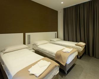 Hotel New Bari - Bitritto - Bedroom