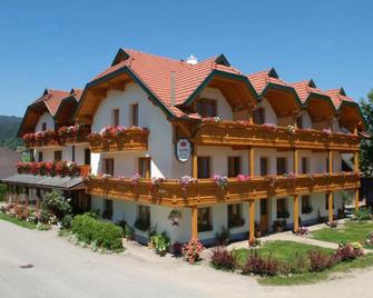 Gasthof Gfrerer Lipp - Feldkirchen in Karnten - Будівля