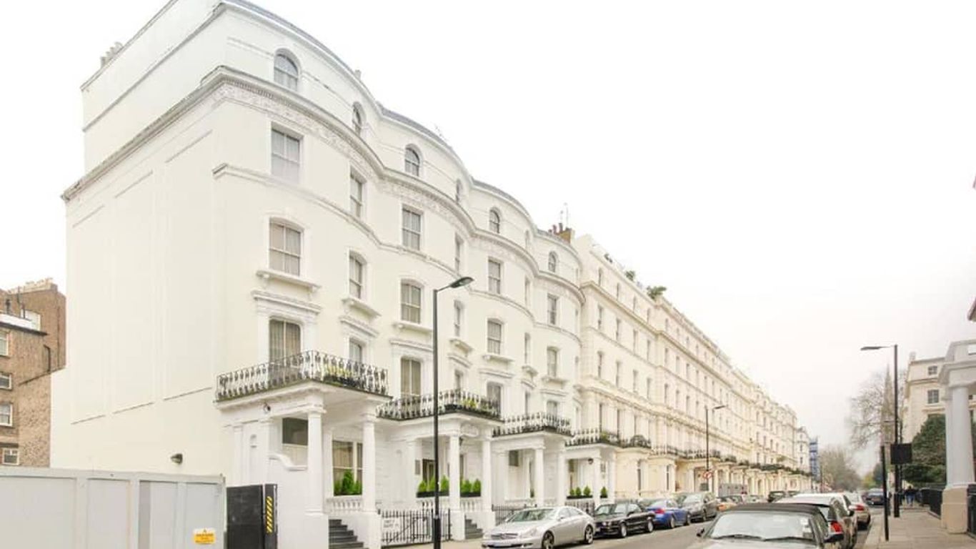 The Royale Chulan Hyde Park Hotel