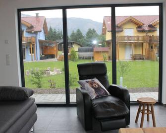 Haus 3ländereck At-Slo-It - Arnoldstein - Soggiorno