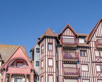 Apartment Le Hoc-1 by Interhome - Deauville - Bina