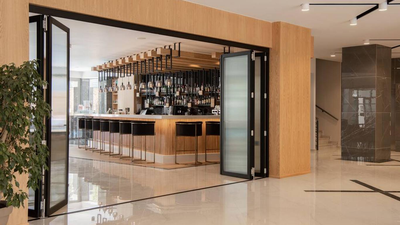 Bio Suites Hotel & Spa