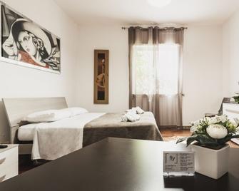 Guest House - Gallipoli - Camera da letto