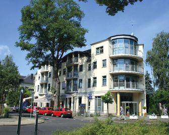 Hotel Am Blauen Wunder - Dresden - Building