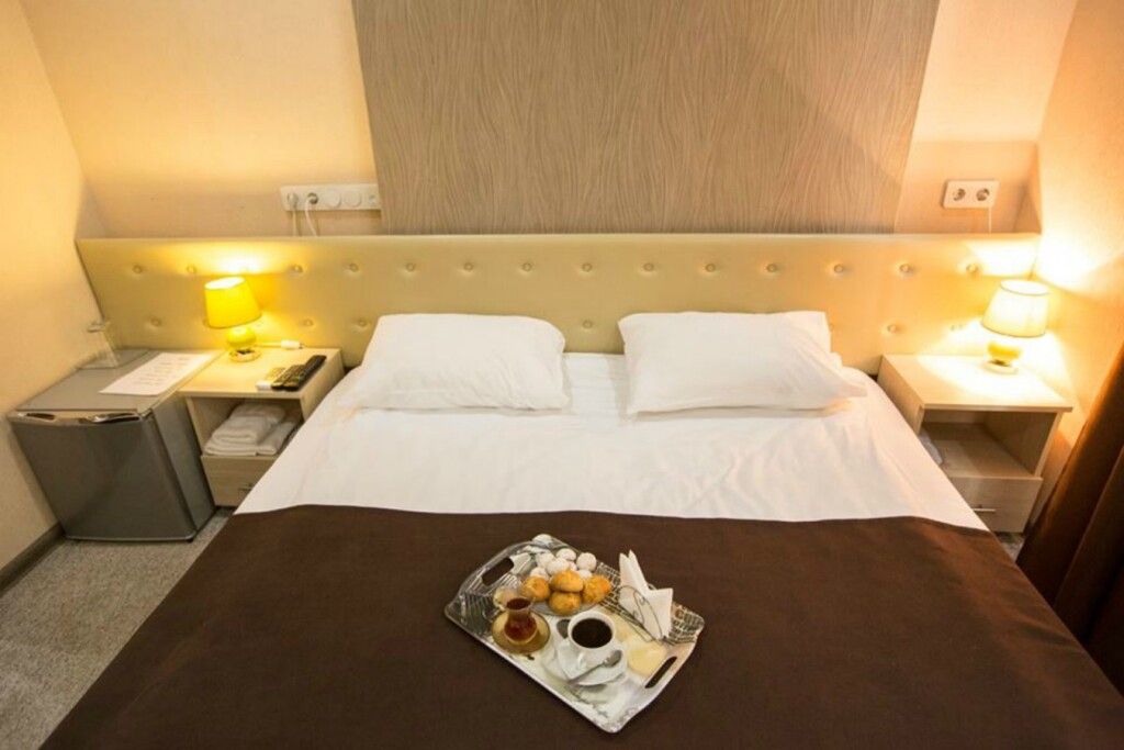 فندق تبليسيلي - تبليسي