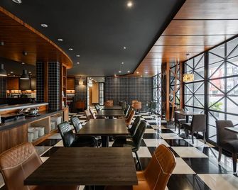 كايندنيس هوتل تشونغشان بايد - مدينة كاوهسيونغ - مطعم