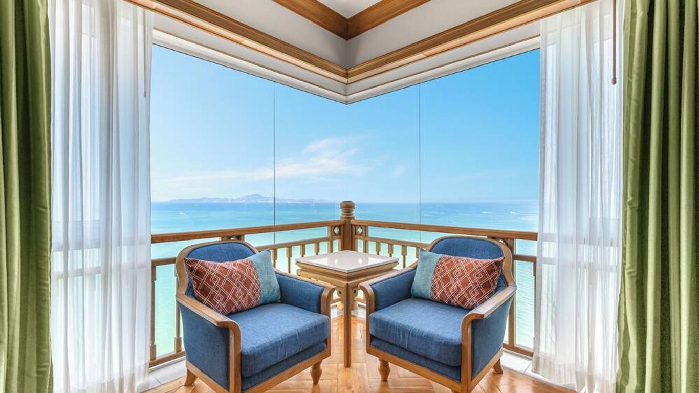 Royal Cliff Beach Hotel Pattaya