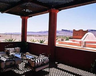 Riad Ksarjenna - Nkob - Balcony