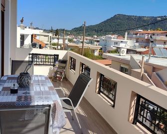 Depie Luxury Apartment in Pastida Rhodes - Rhodos - Balkon