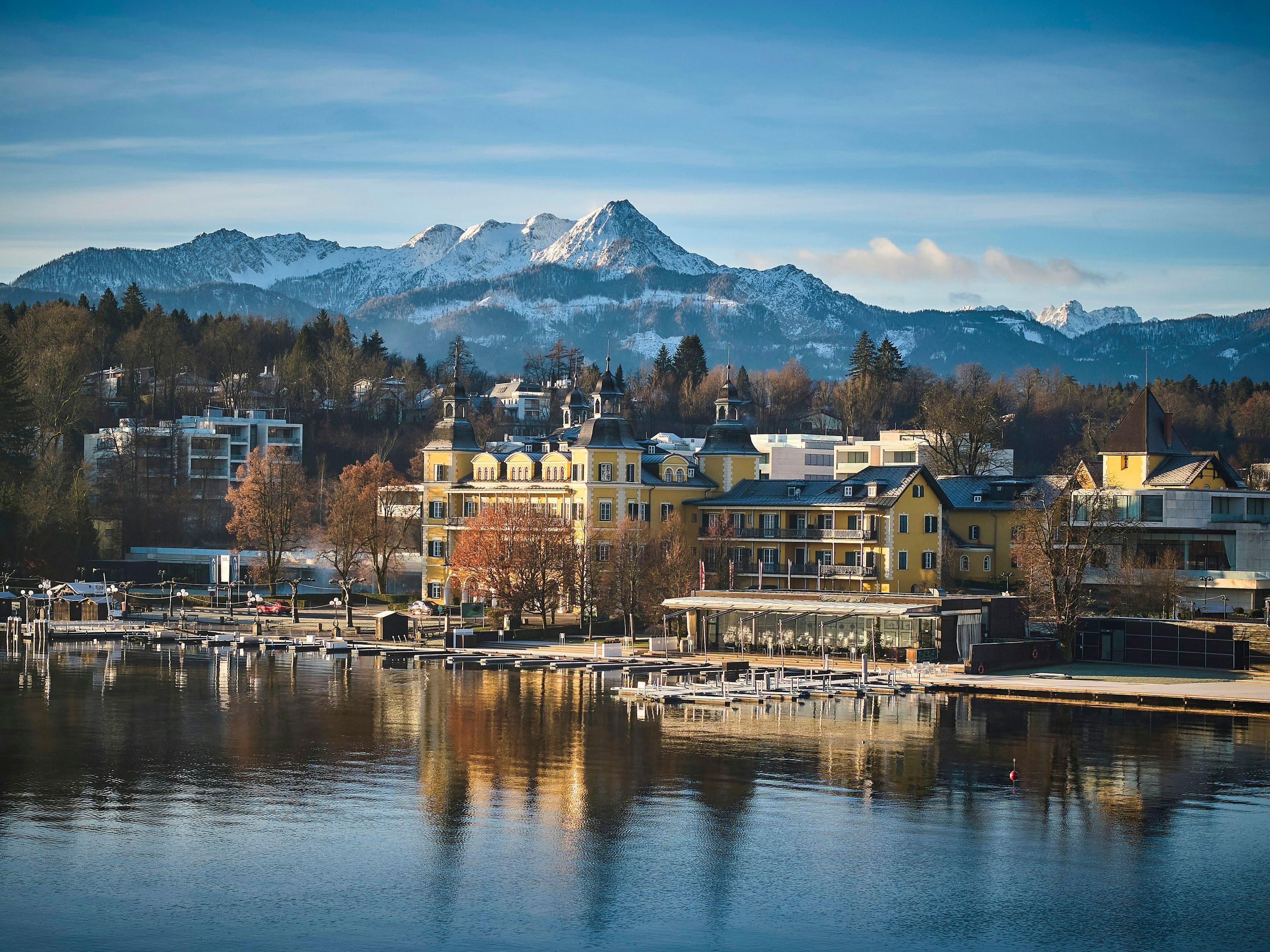 Falkensteiner Schlosshotel Velden - Velden am Wörthersee - בניין