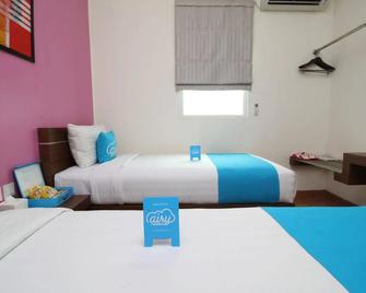 Airy Tambora Bandengan Selatan Jakarta - Jakarta - Chambre