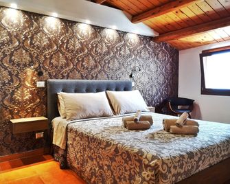 Bed And Breakfast L&P - Cefalù - Soverom