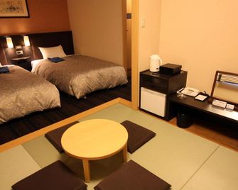 Toyama Manten Hotel - Toyama - Habitación