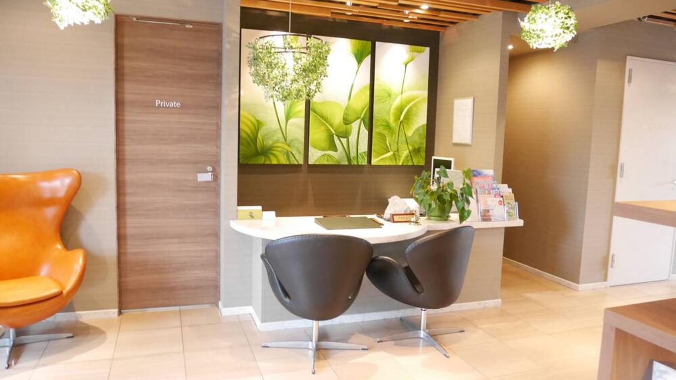 Breath Hotel