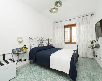 B&B Palazzo Pinto - Vietri sul Mare - Slaapkamer