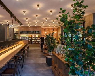 Twin-Line Hotel Karuizawa Japan - Каруїдзава - Бар