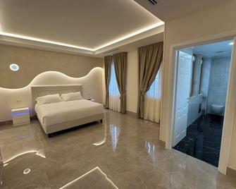 B&b Hypnos - Luxury Suite Pescara - Pescara - Camera da letto