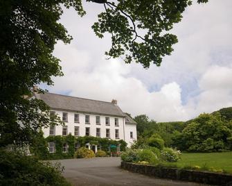 Cuffern Manor - Haverfordwest - Bygning