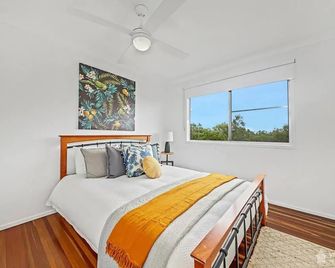 Relax @48 Close To Beach Sleeps 7 - Yeppoon