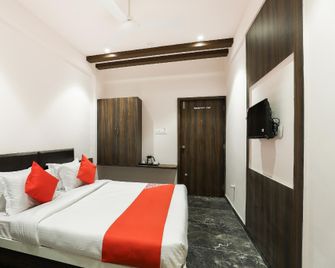 OYO 48307 Hotel Majestic Somnath - Somnāth - Habitación