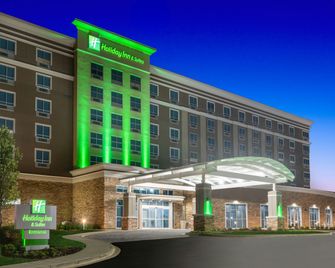 Holiday Inn & Suites Memphis Southeast-Germantown By IHG - Memphis - Building