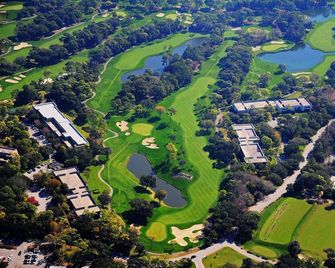 Paradise in the Sun - Tarpon Springs - Outdoor view
