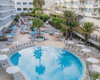 Palm Beach - Excel Hotels & Resorts - פלאייה דה לאס אמריקאס - בריכה