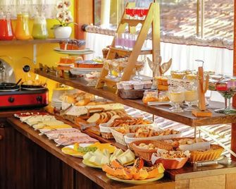 Velinn Pousada Recanto Da Natureza - Monte Verde - Buffet
