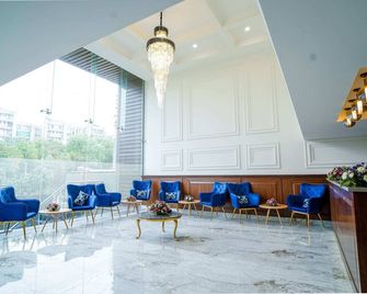 Saltstayz Select - Golf Course Road & Sector 57 - Karnāl - Bedroom