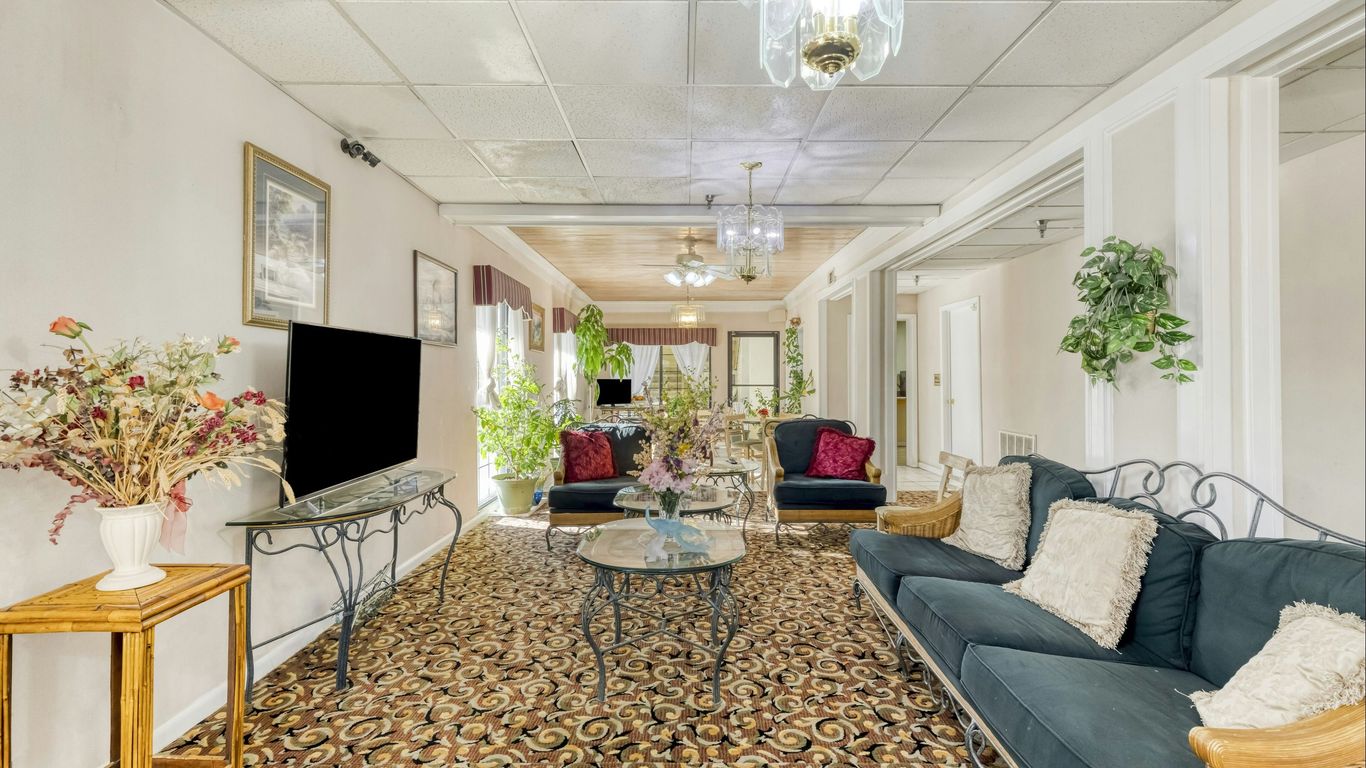 OYO Hotel Grenada West